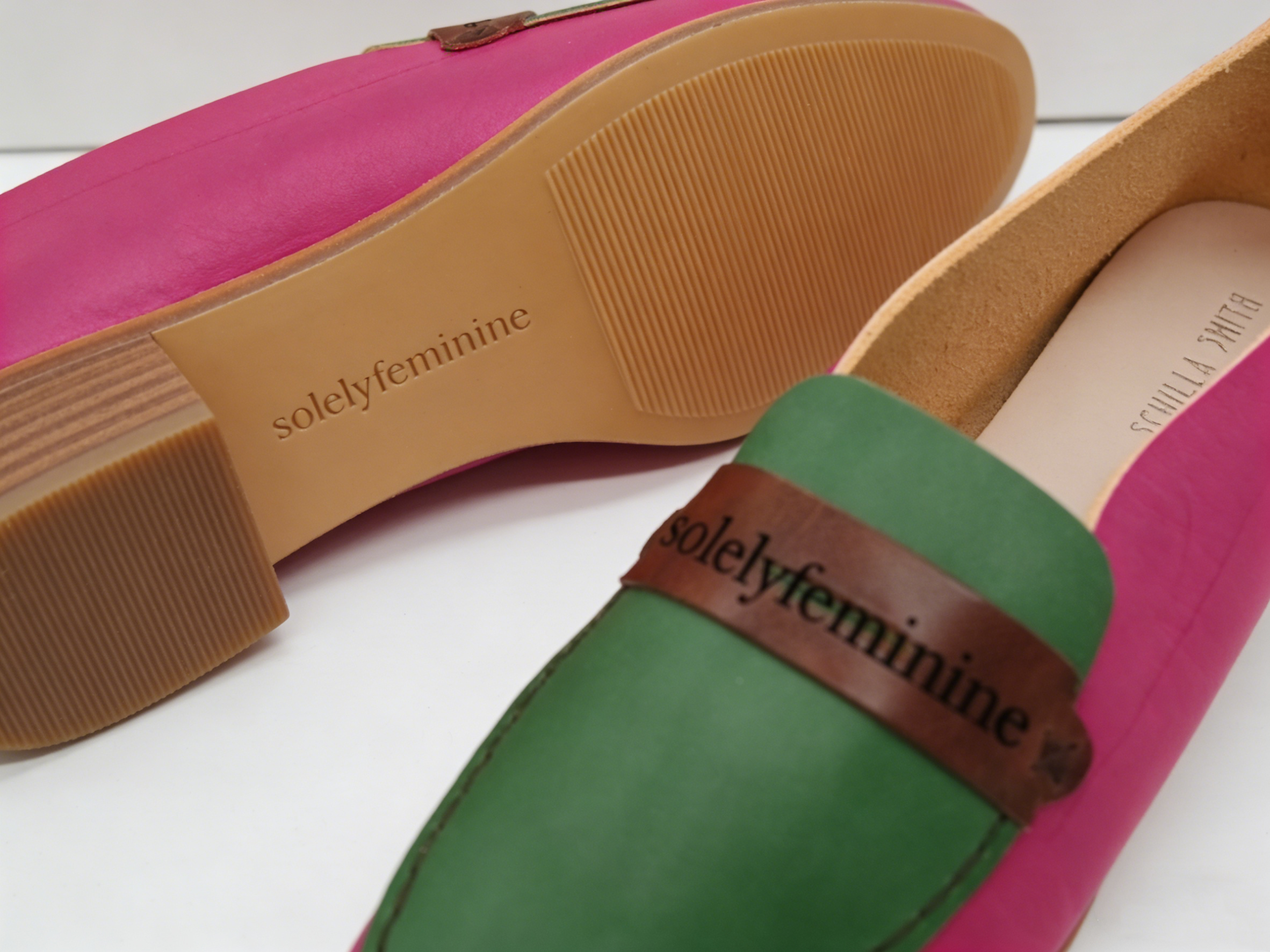 THE PENNY. BB RAMBUTAN. AVOCADO LAKE. IBIZA CUOIO NERO MASK. BROWNTHREAD.