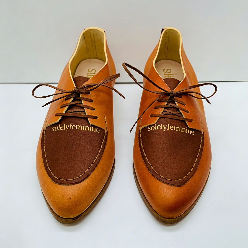 THE CHUCK. BB TOAST. TRONCATO CUOIO LAKE. TOAST THREAD. BROWN LACES.