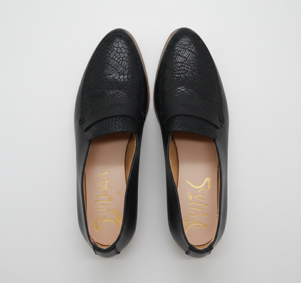 THE PENNY. BB NORI . BLACK SALAMANDER LAKE. BRASIL NERO MASK. BLACK THREAD. EDGE INKED.