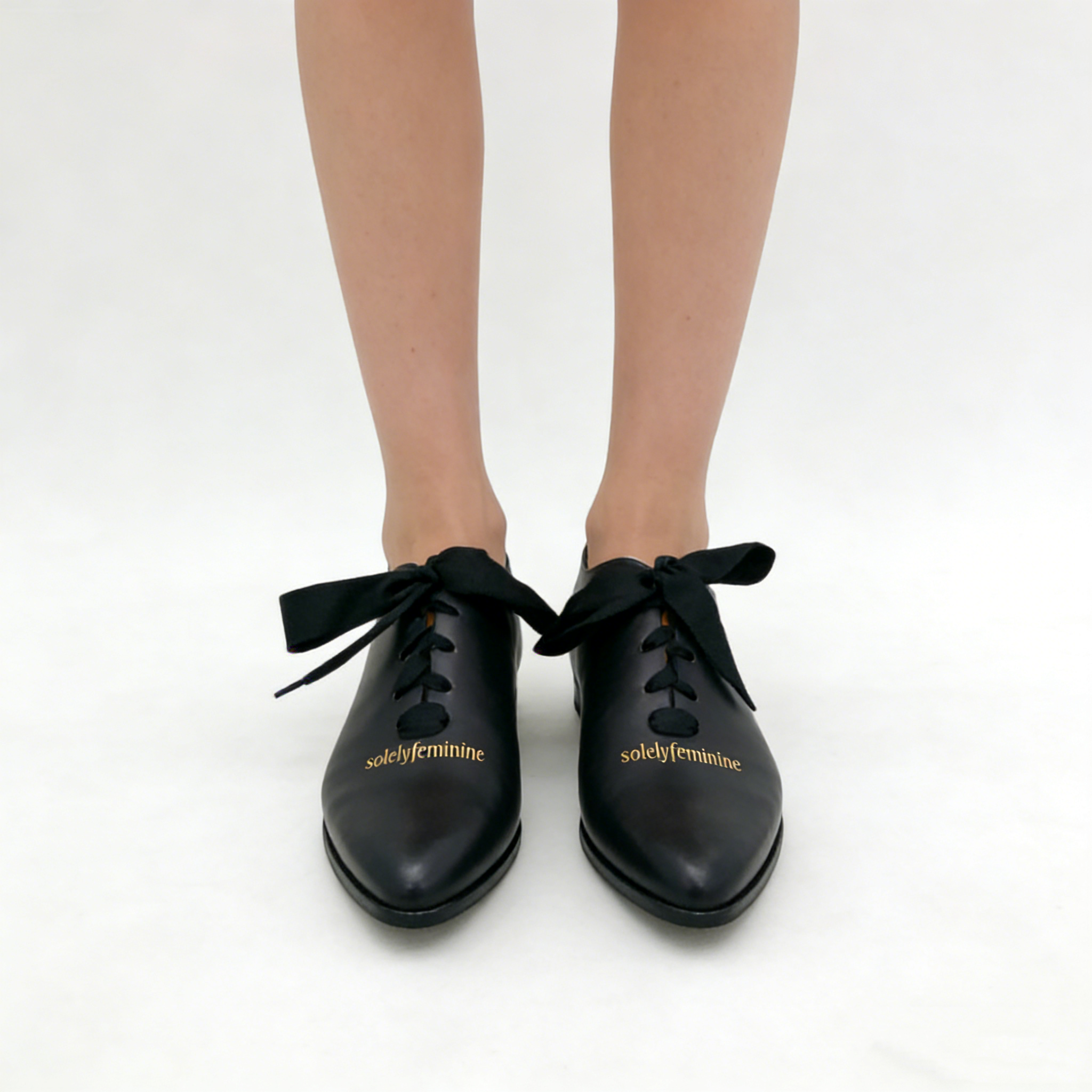 THE LARS. BB NORI W SOLES OVERDYED. RIBBON LACE. EDGE INKED.